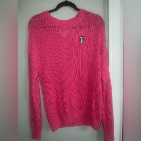 PINK oversized pink sweater size: small - Picture 1 of 3